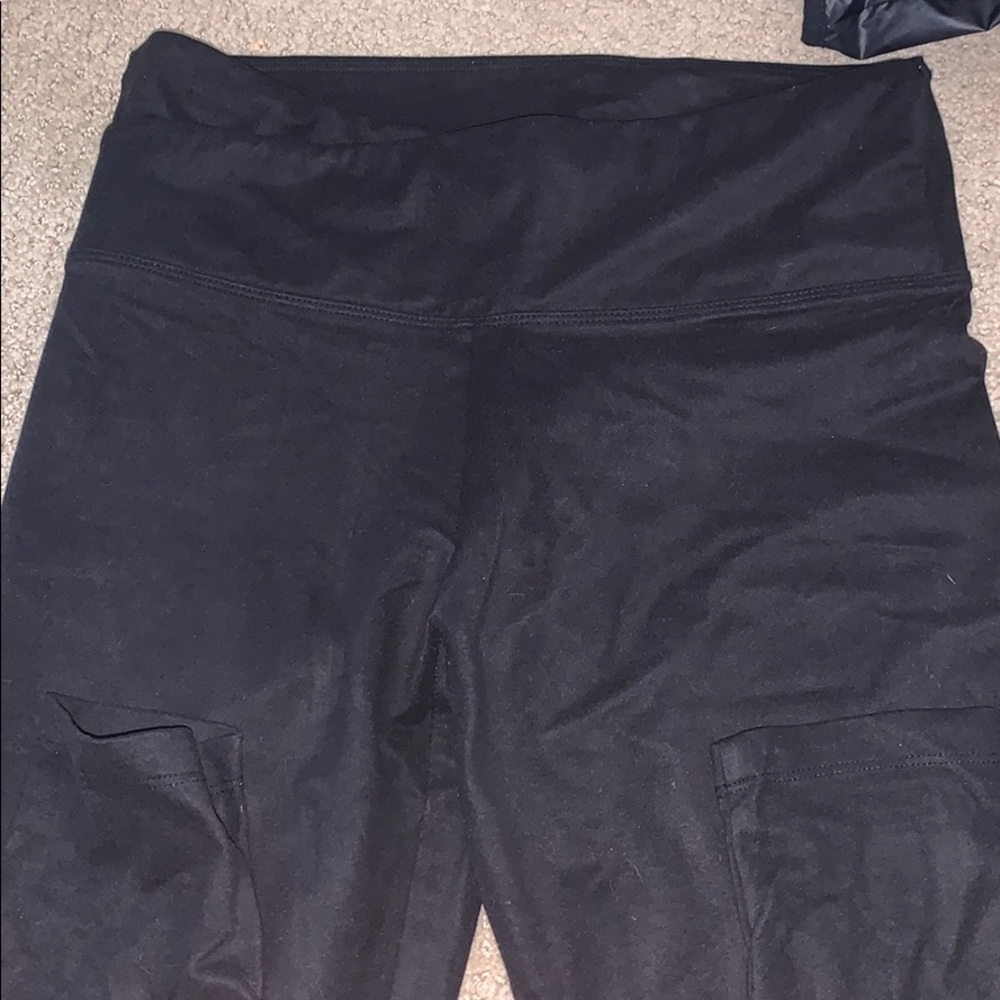 Victoria’s Secret sport velvet leggings